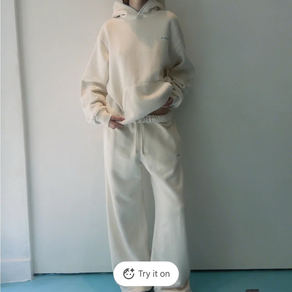 Madhappy Cream Joggers